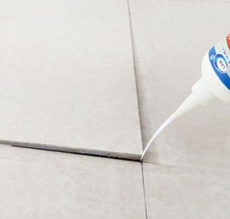 林州瓷砖空鼓维修公司分享卫生间瓷砖脱落的原因可能有以下几点